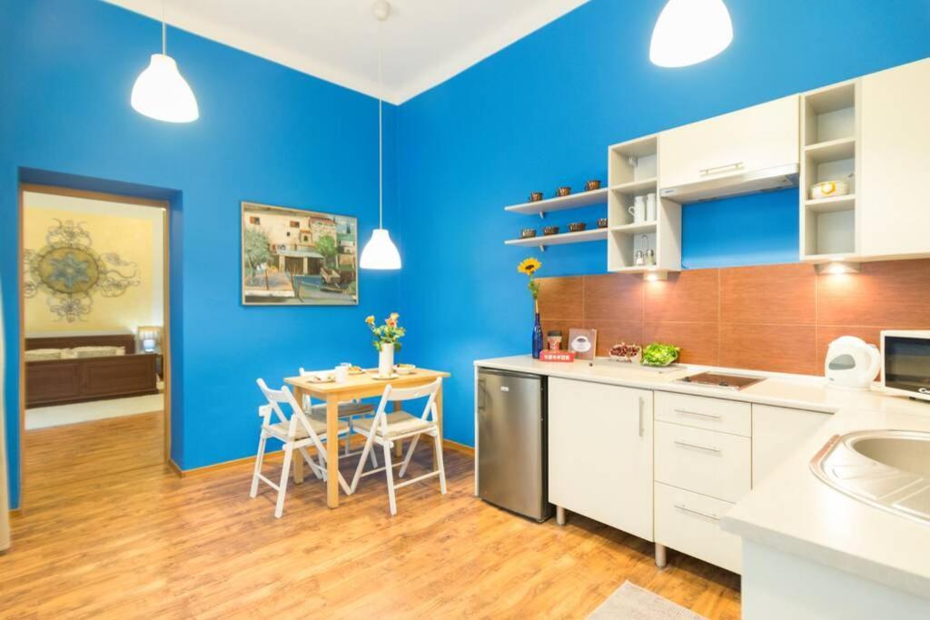 The Quiet Blue Home In The City Center! Krakau Exterior foto